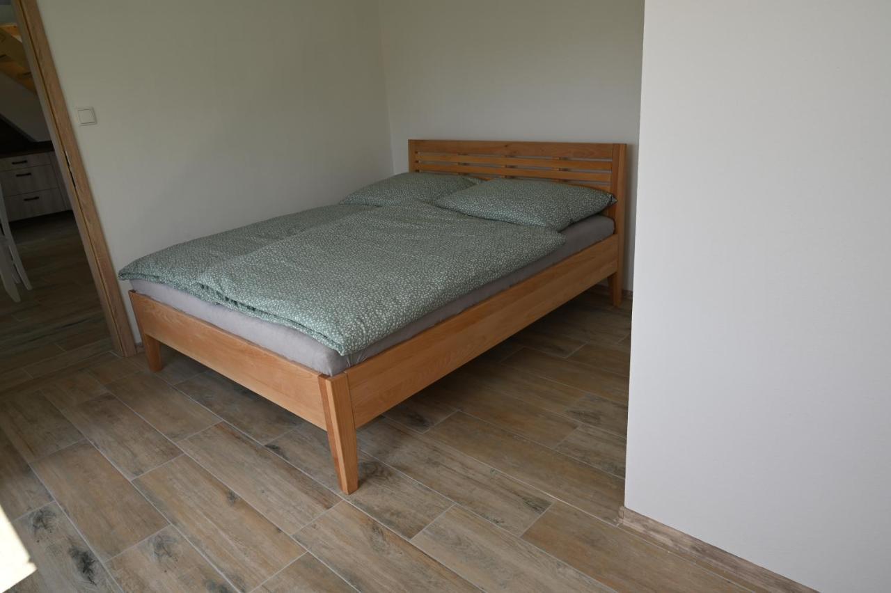 Penzion Mezi Radky Jindřichŭv Hradec Dış mekan fotoğraf